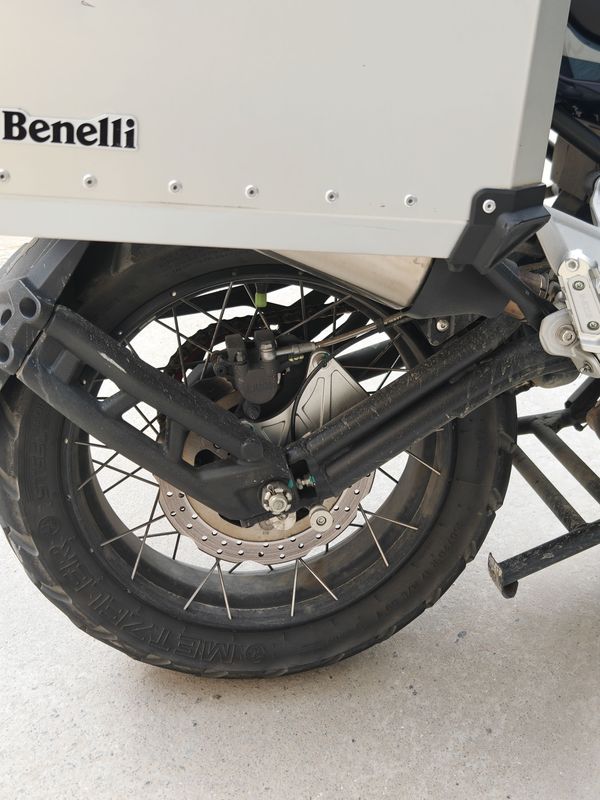 二手贝纳利金鹏 TRK502