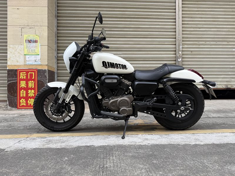 二手QJMOTOR闪300