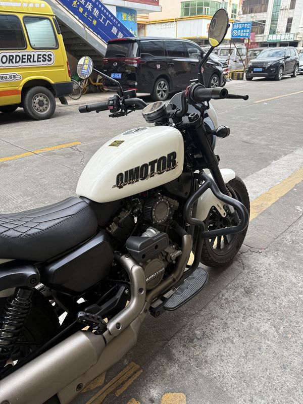 二手QJMOTOR闪300