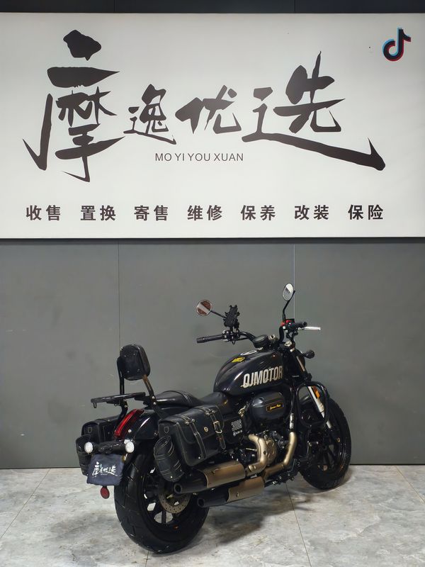二手QJMOTOR闪300