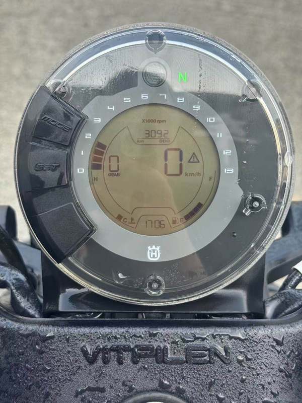 二手HUSQVARNA白箭 401