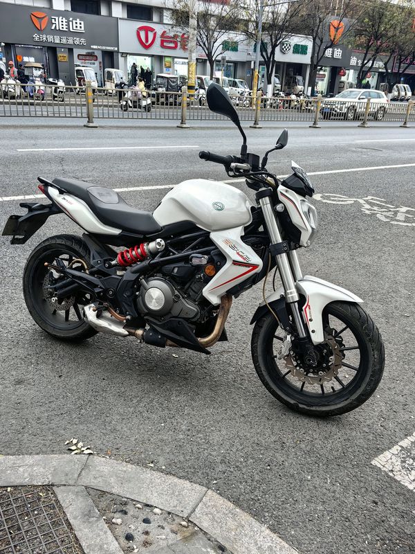 二手贝纳利BN251