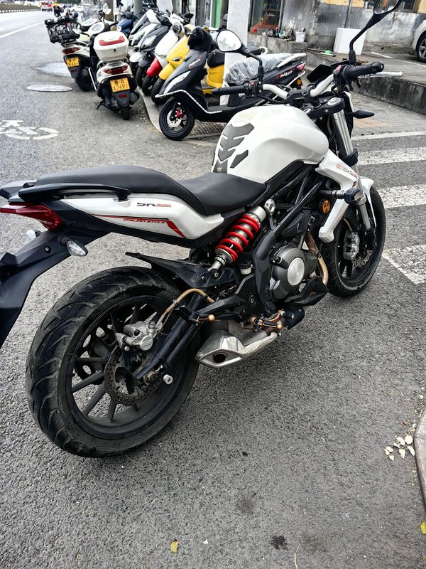 二手贝纳利BN251