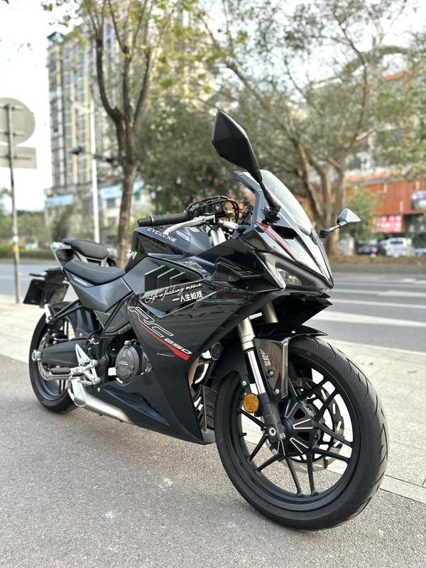 二手赛科龙RC250