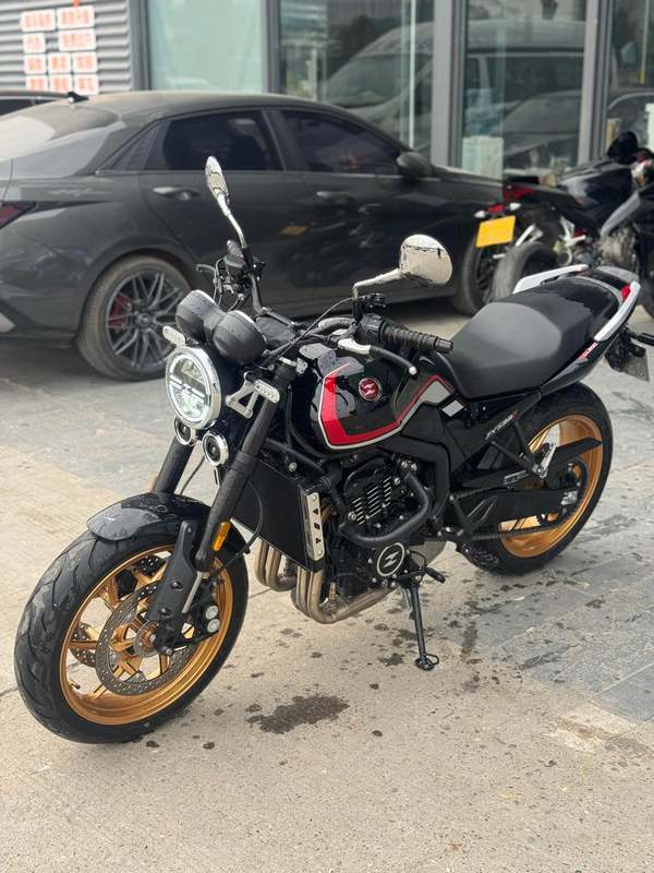 二手张雪机车500F