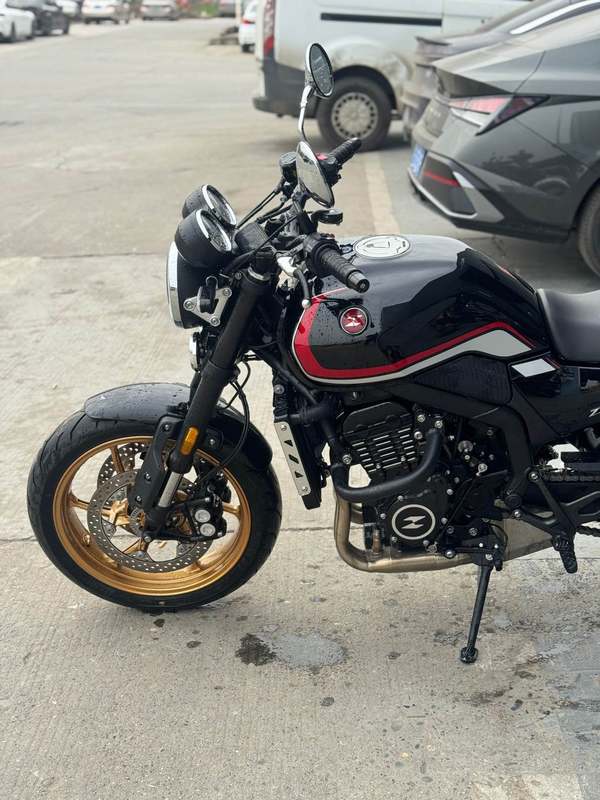 二手张雪机车500F