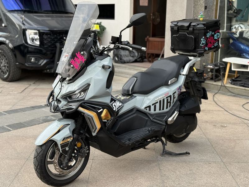 二手三阳哈士奇 Husky ADV150