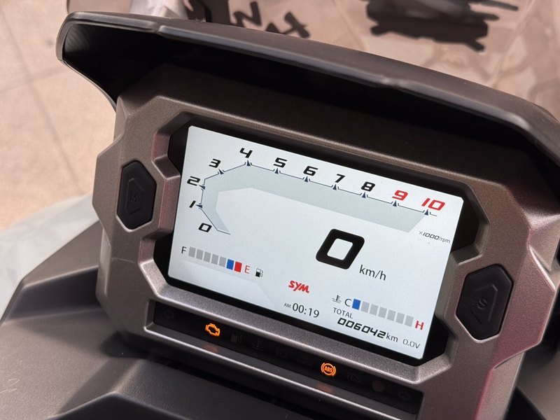 二手三阳哈士奇 Husky ADV150