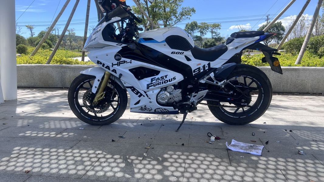 二手宝雕BD400RR