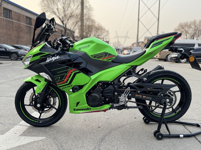二手川崎Ninja 400