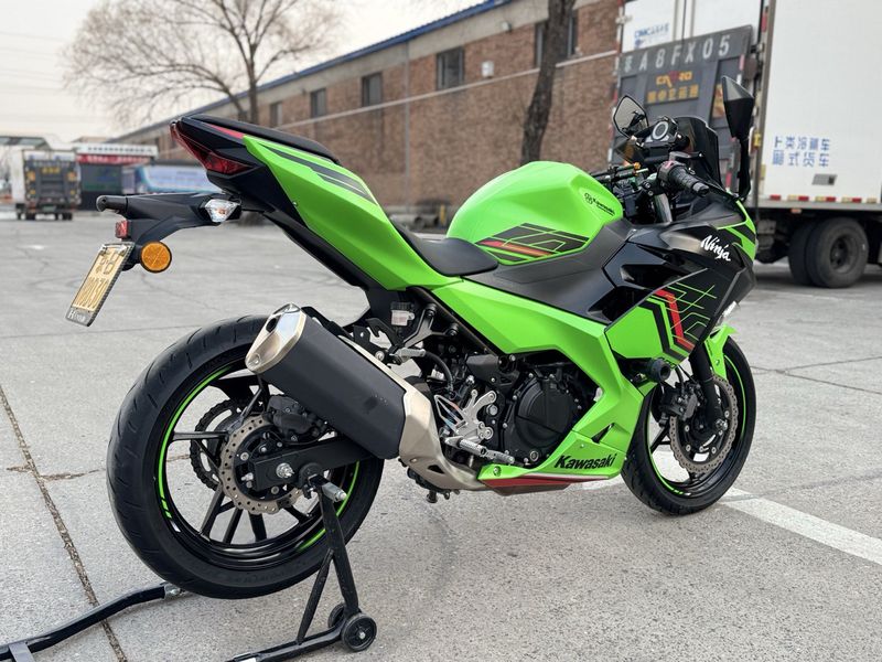 二手川崎Ninja 400