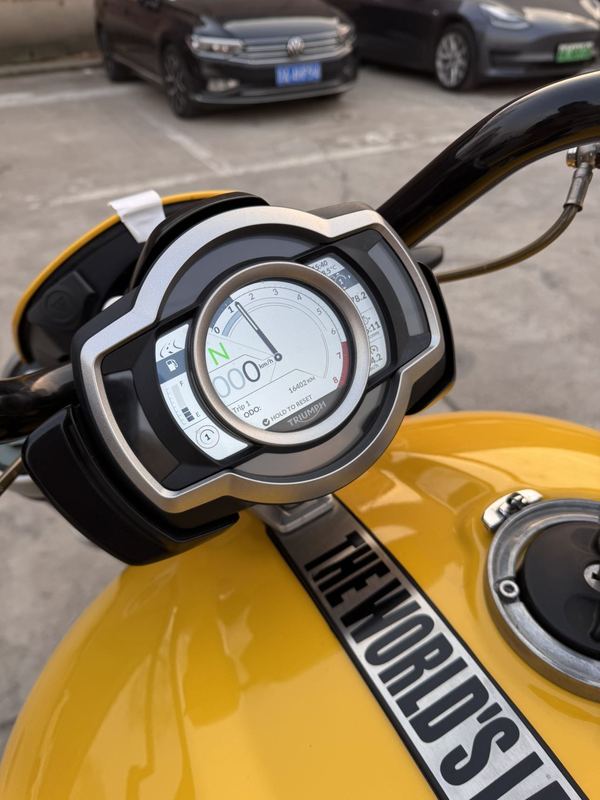 二手凯旋Rocket 3