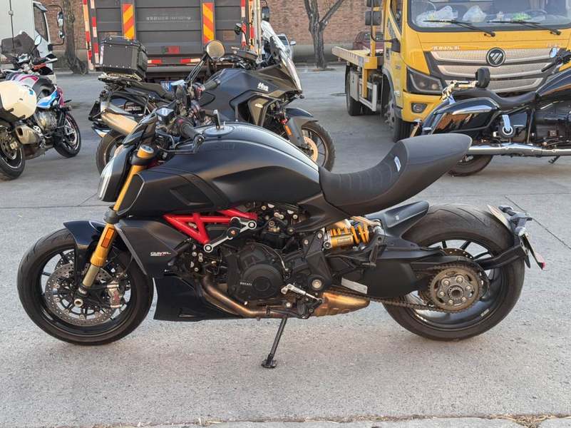 二手杜卡迪Diavel 