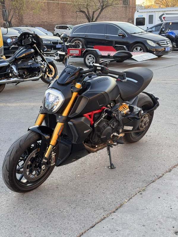 二手杜卡迪Diavel 