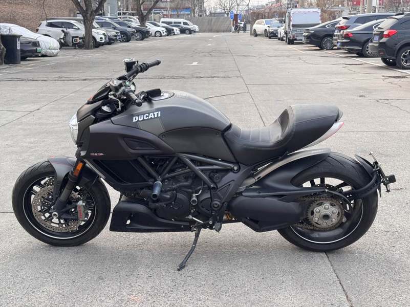二手杜卡迪Diavel 