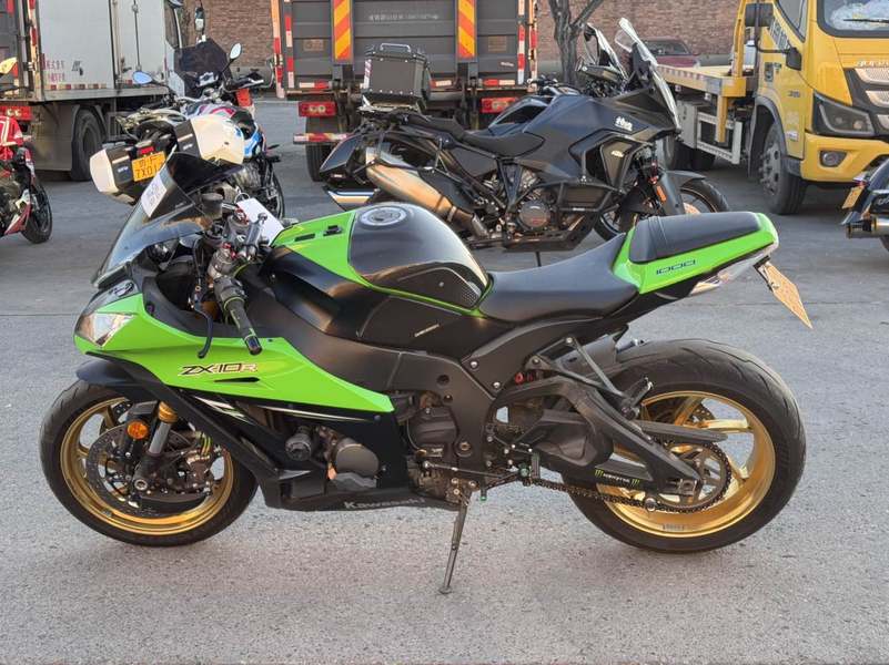 二手川崎Ninja ZX-10R