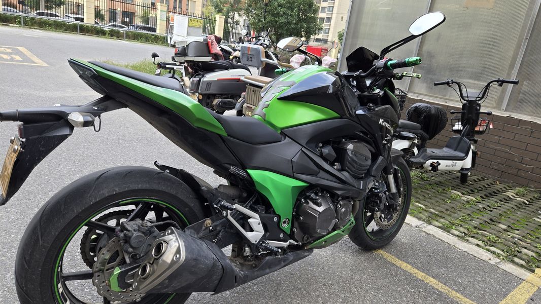 二手川崎Z800 
