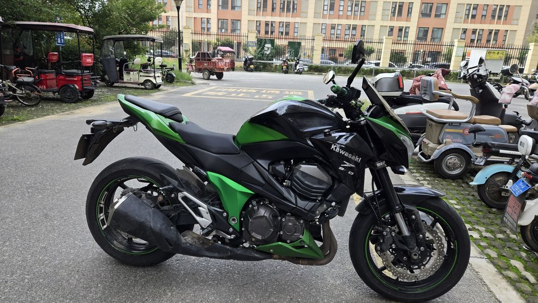 二手川崎Z800 
