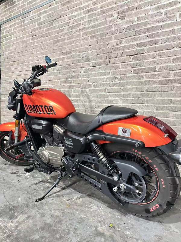 二手QJMOTOR闪300