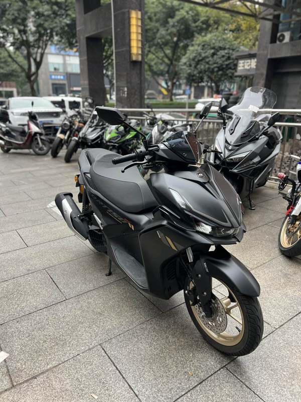 二手QJMOTOR鸿150S
