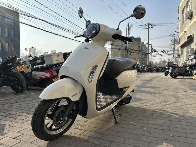 二手新大洲本田NS125LA