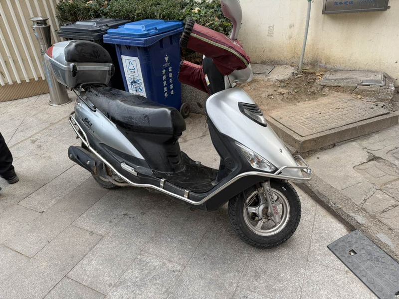 二手豪爵铃木海王星