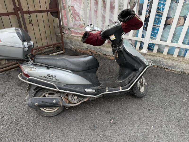 二手豪爵铃木海王星