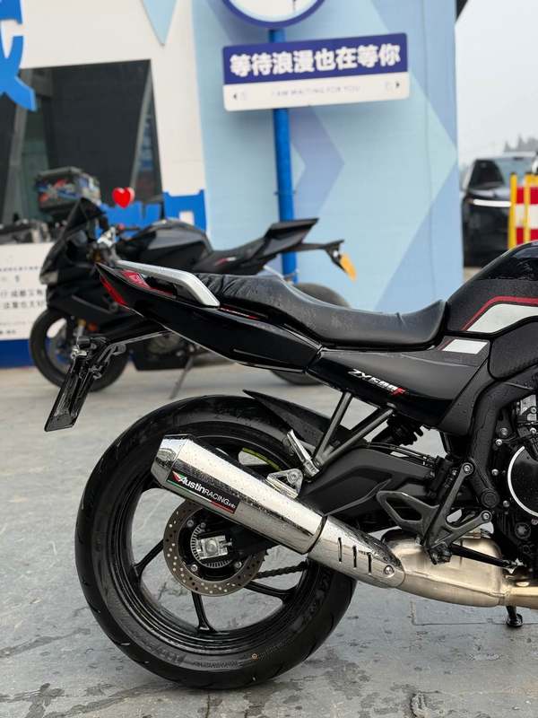 二手张雪机车500F