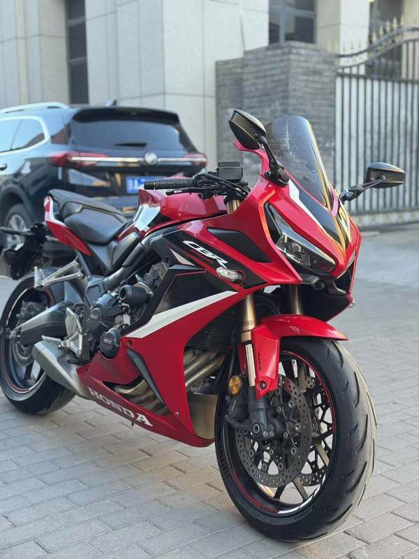 二手本田CBR650R