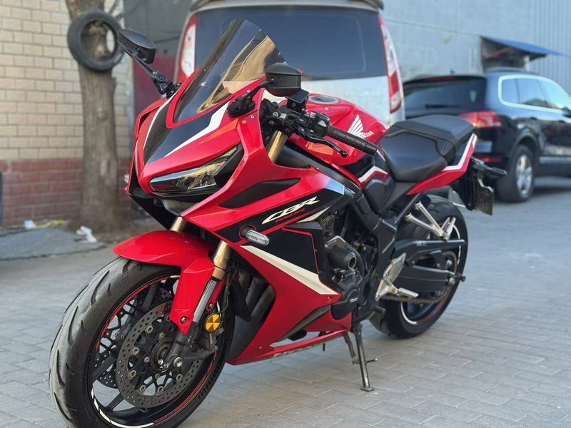 二手本田CBR650R