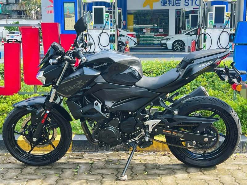 二手川崎Z400