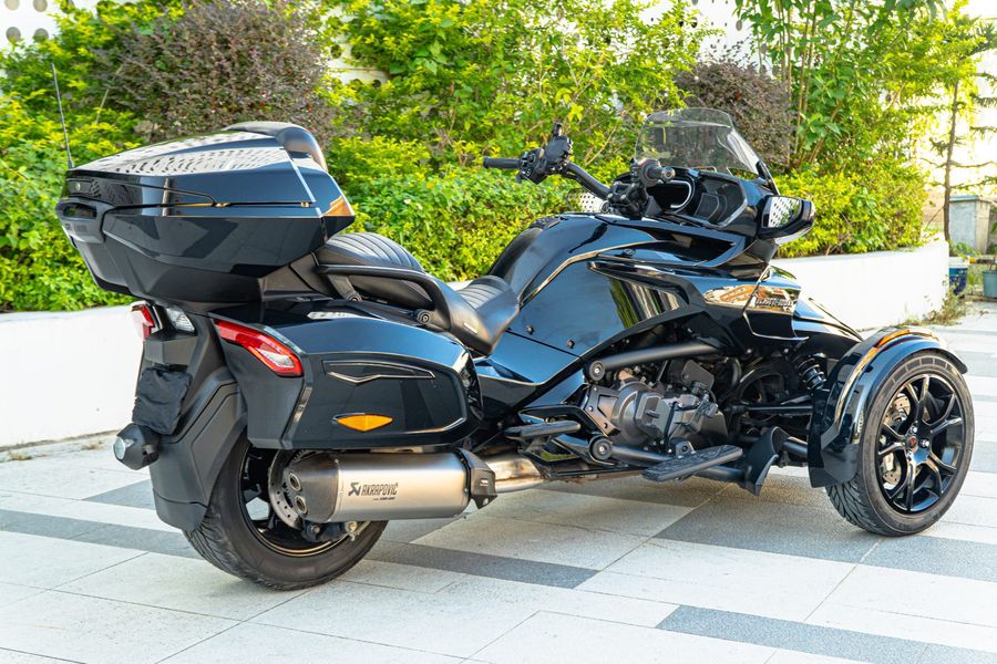 二手庞巴迪Spyder F3 