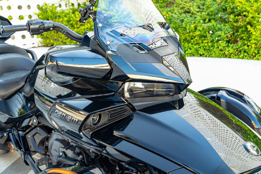 二手庞巴迪Spyder F3 