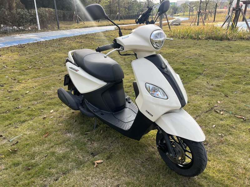 二手建设雅马哈巧格i