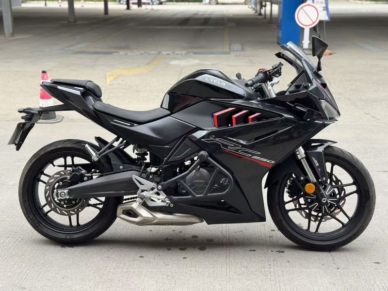 二手赛科龙RC250