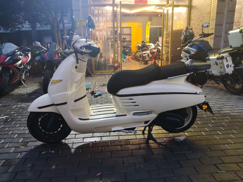 二手天鹰TA 她他