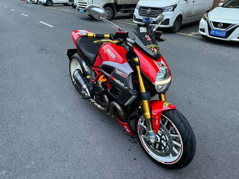 二手杜卡迪Diavel 