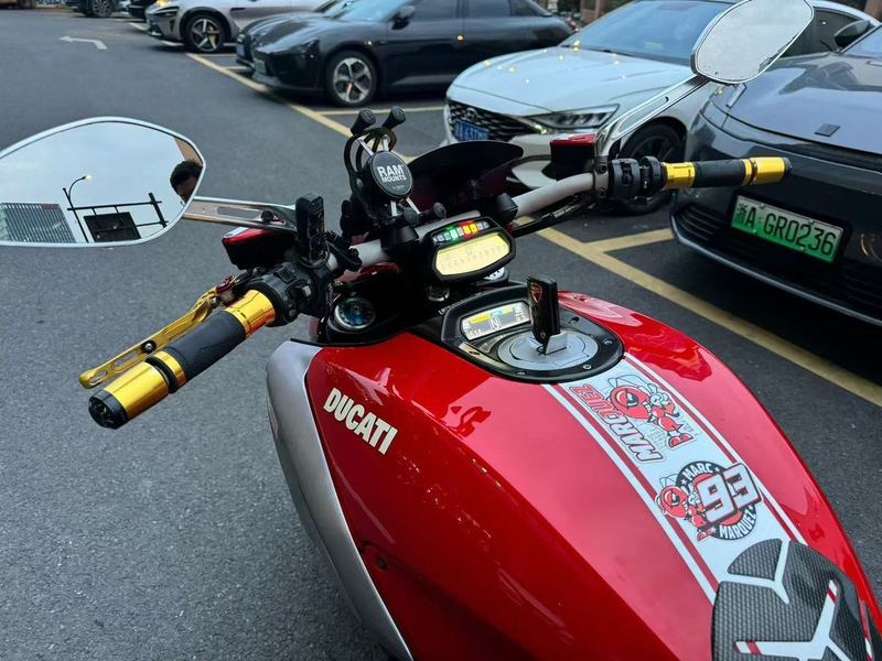 二手杜卡迪Diavel 