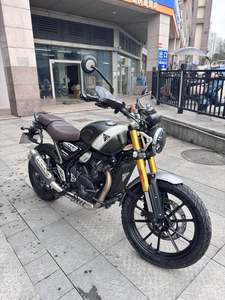 二手凯旋Scrambler 400 X