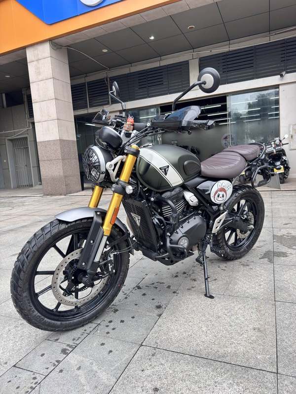 二手凯旋Scrambler 400 X