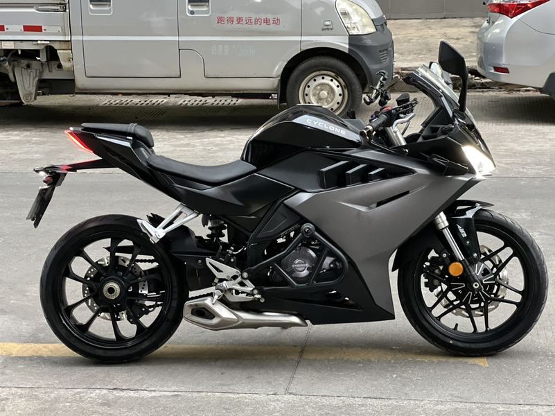 二手赛科龙RC250