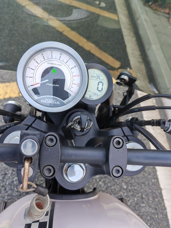 二手五羊本田鸷道 CB190SS