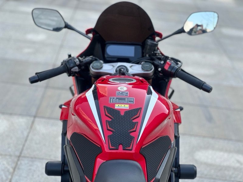 二手本田CBR650R