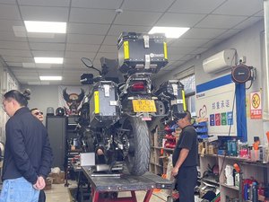 二手贝纳利TRK702