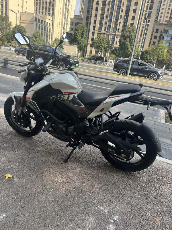 二手贝纳利小迅龙 BN150S