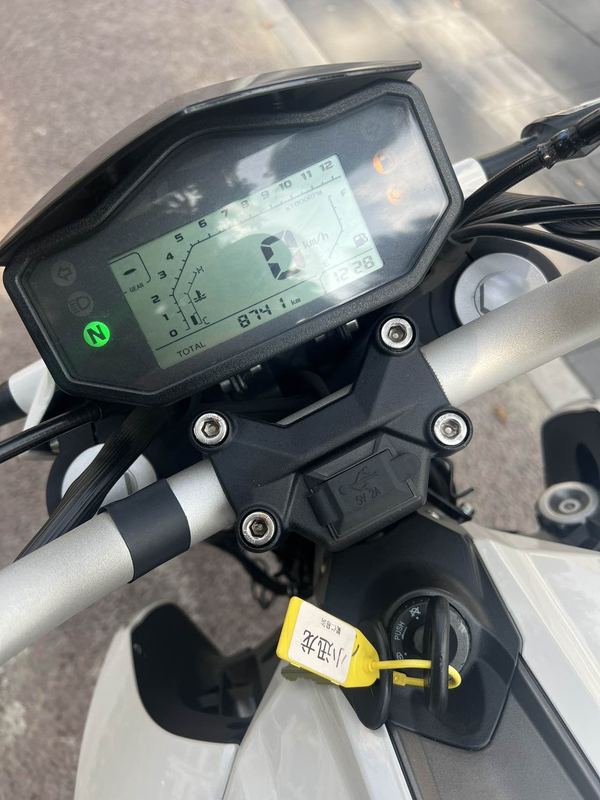 二手贝纳利小迅龙 BN150S