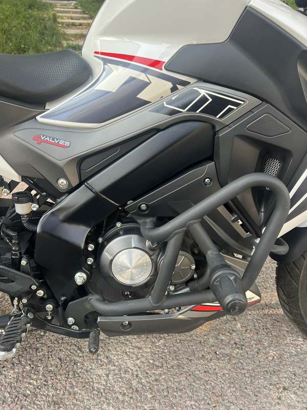 二手贝纳利小迅龙 BN150S