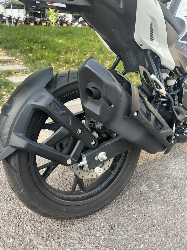 二手贝纳利小迅龙 BN150S