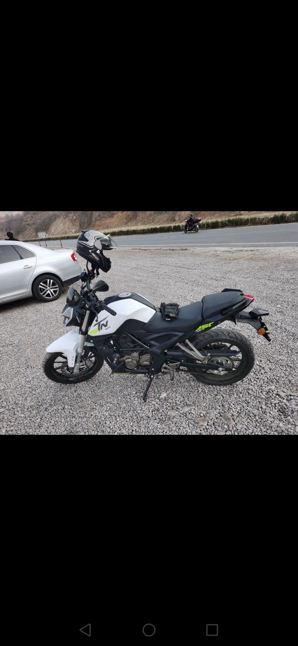 二手贝纳利小黄龙 TNT25