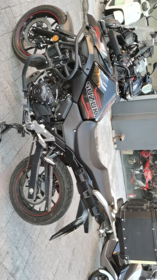 二手豪爵铃木DL250